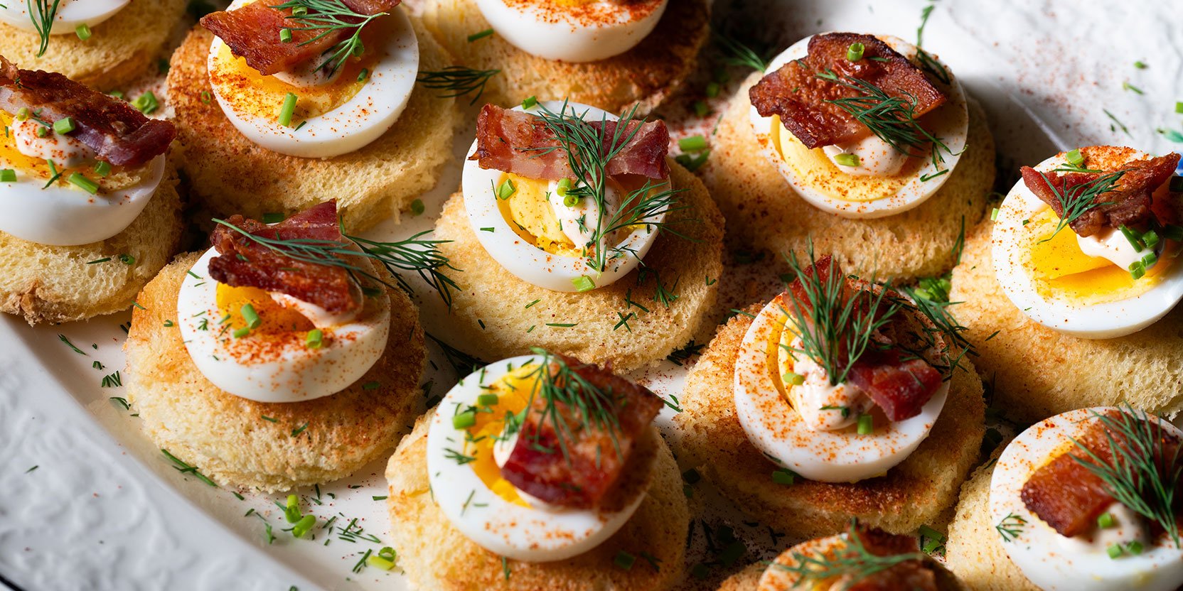 What Are Canapés? Why These Bite-Sized Delights a Must-Have - Curated Spread